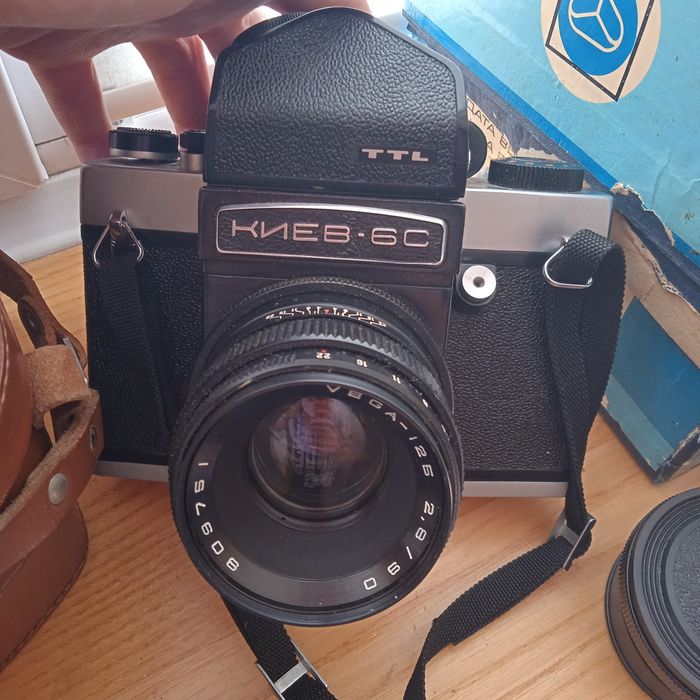 średnioformatowy aparat Kiev 60 TTL w idealnym stanie,