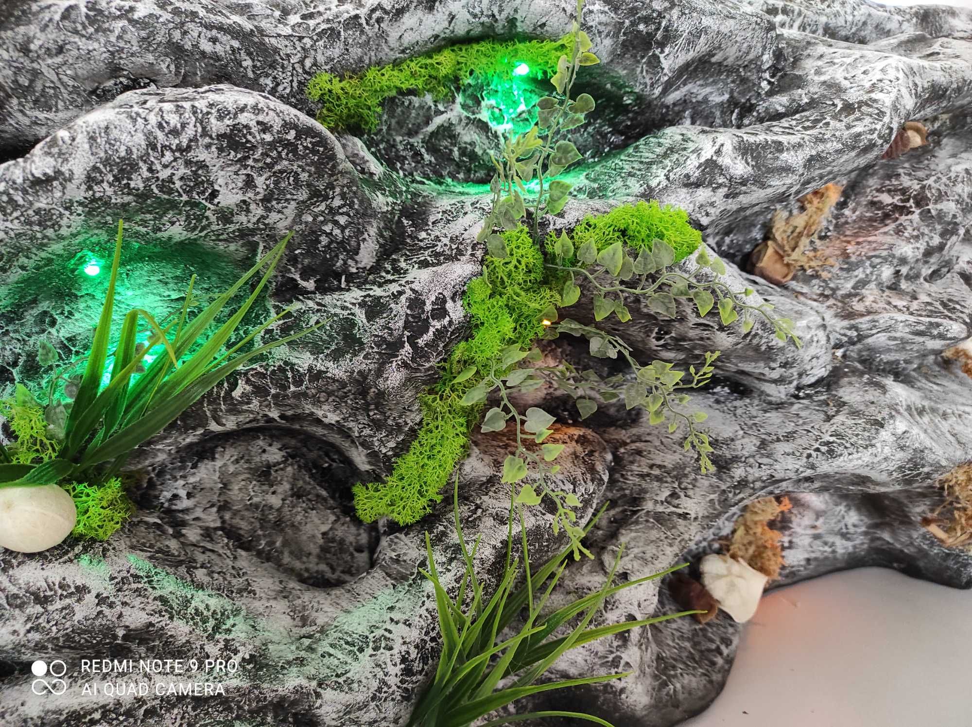 Ścianka z LED do terrarium dla gekona, węża Ś10SL, AquaWaves