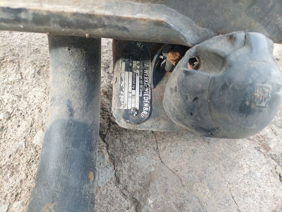 Фаркоп Westfalia для Nissan Bluebird універсал