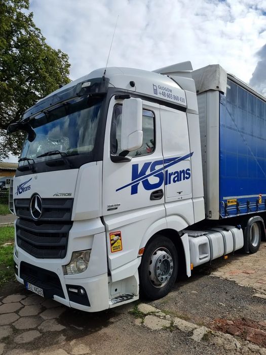 Mercedes-Benz Actros 1845 LSnRL Low Liner Low Deck Mega  Mercedes-Benz Actros 1845 LSnRL Low Liner Low Deck Mega.