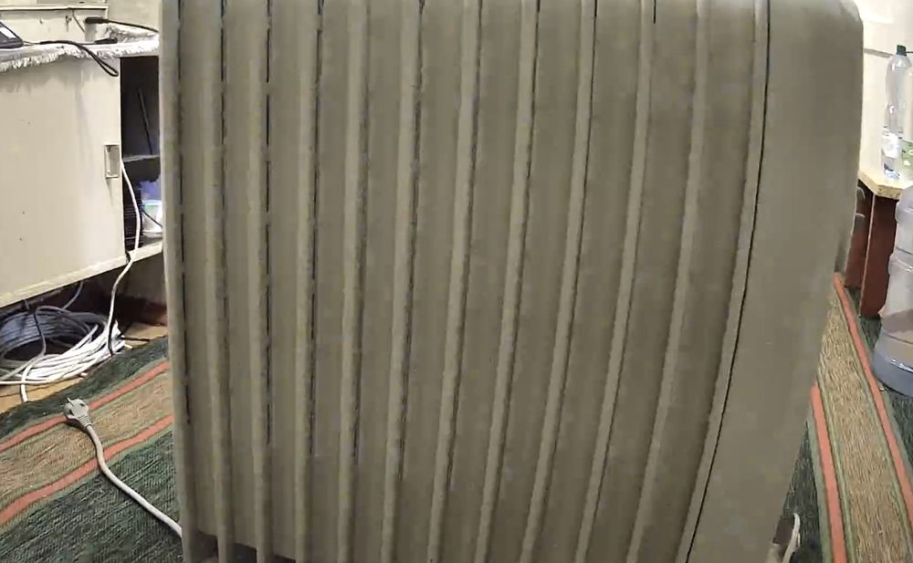 Обігрівач De'Longhi Vento 2500w 12 секцій, Самовивіз