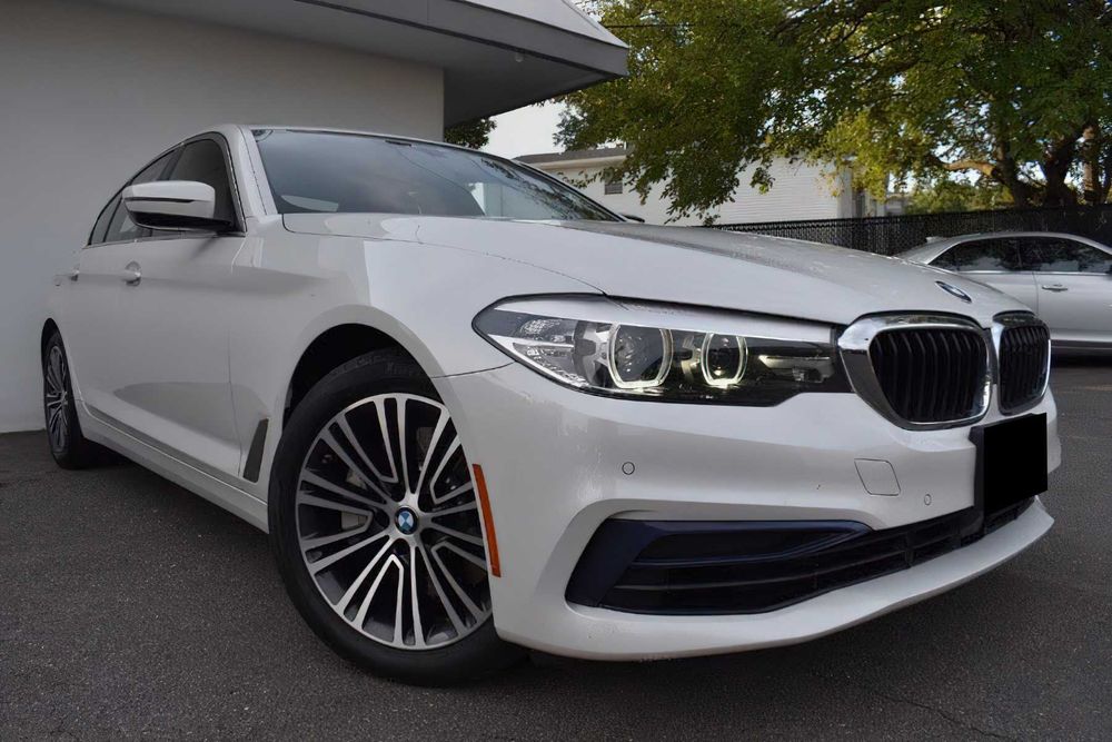 2019 BMW 5 Series 540i xDrive Sedan