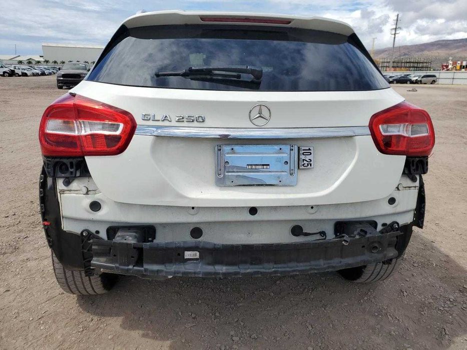2016 Mercedes-Benz GLA 250