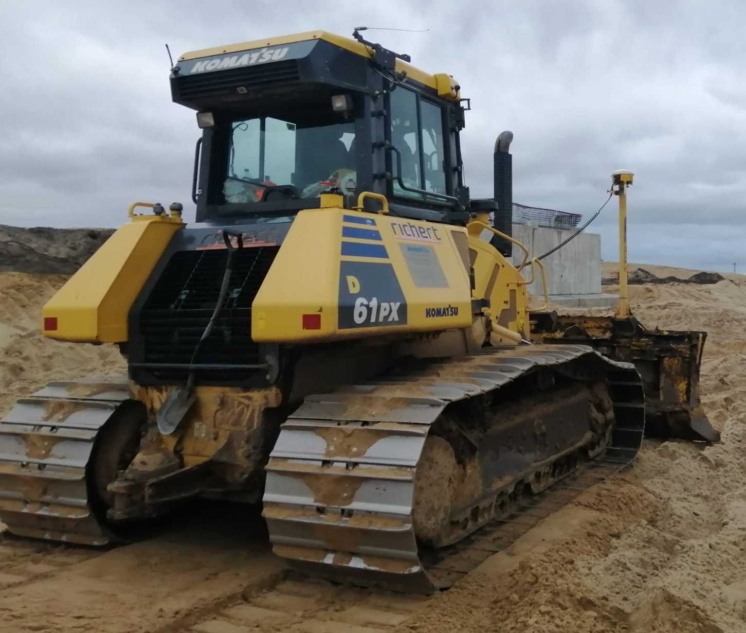 Spycharka KOMATSU D61PX