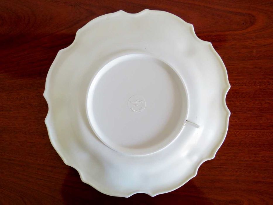 Prato Decorativo em Porcelana – 20 cm
