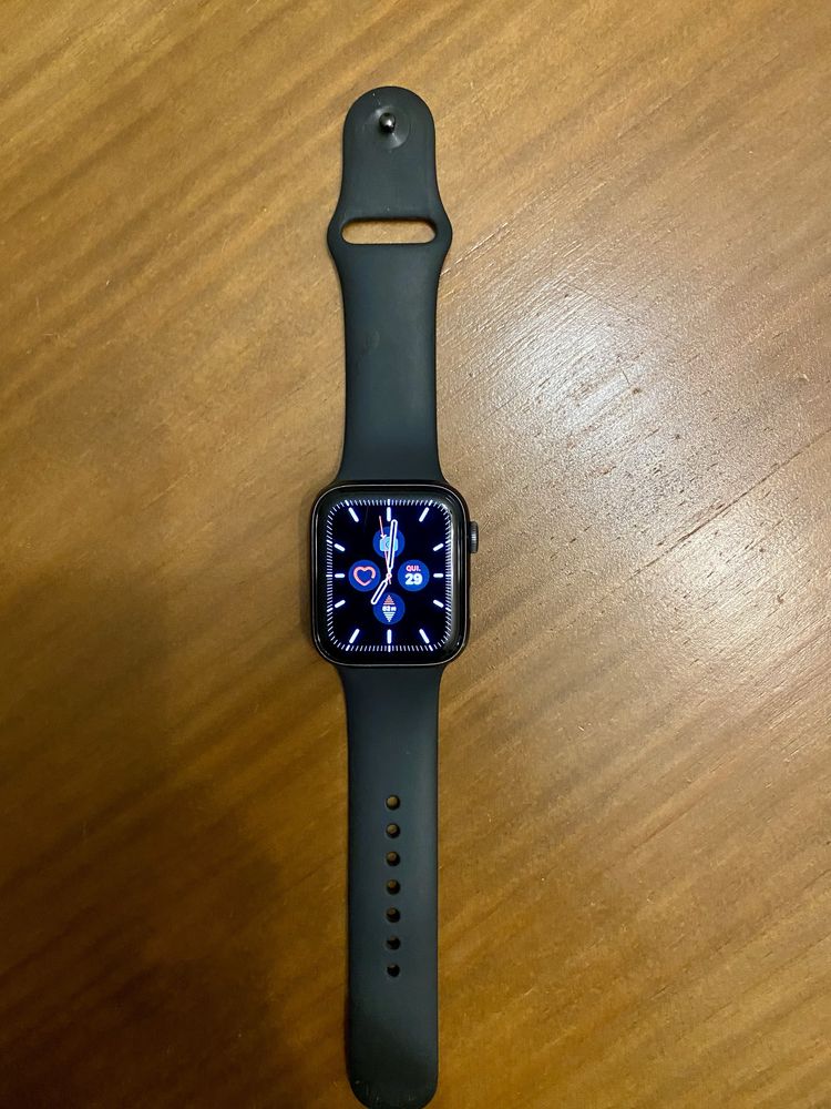 Apple Watch SE como novo