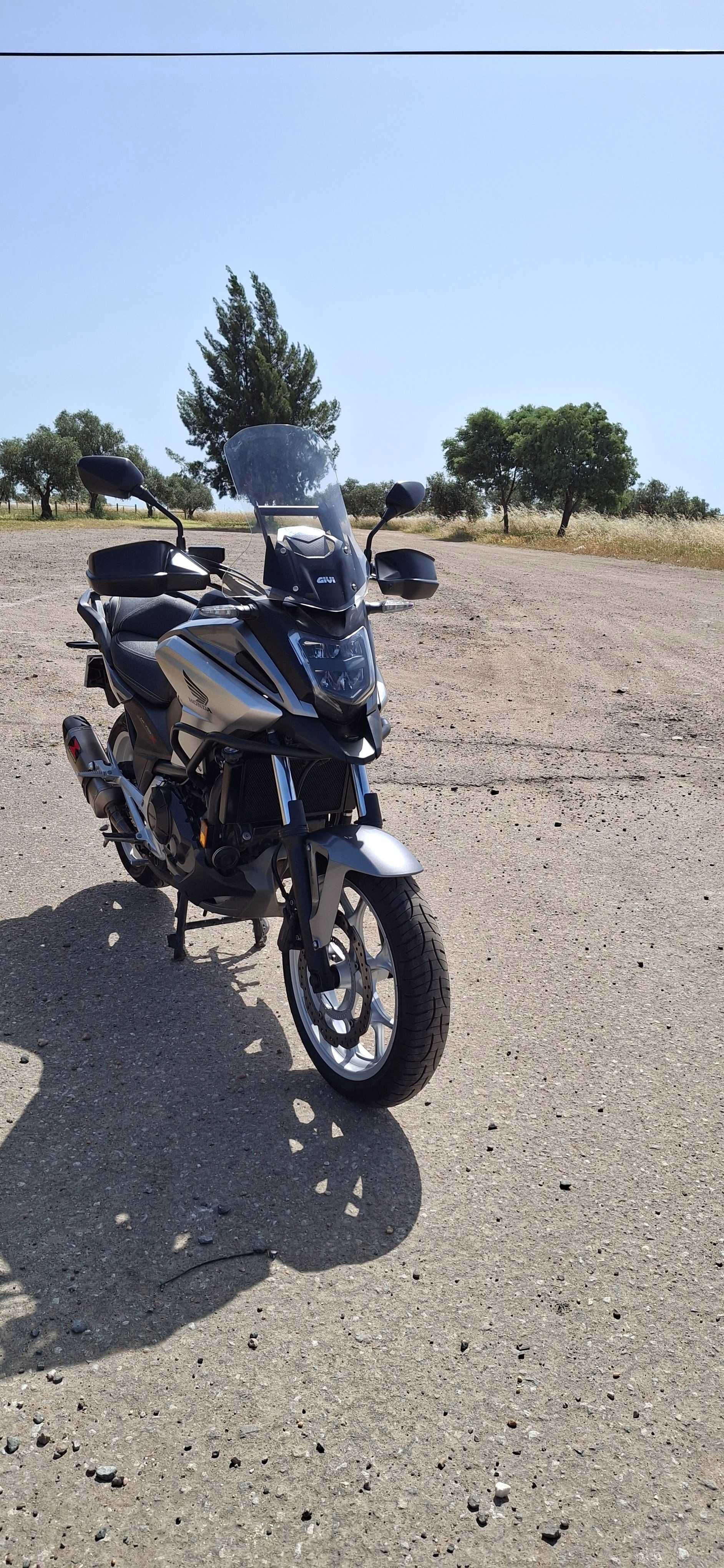 Honda nc750x 2017