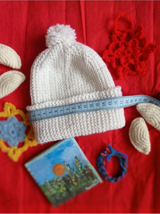 Czapki ręcznie robione