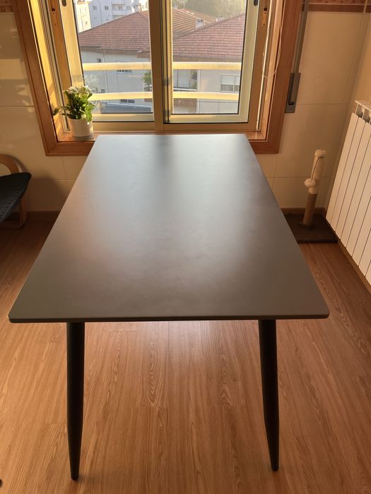Mesa cozinha + 4 cadeiras