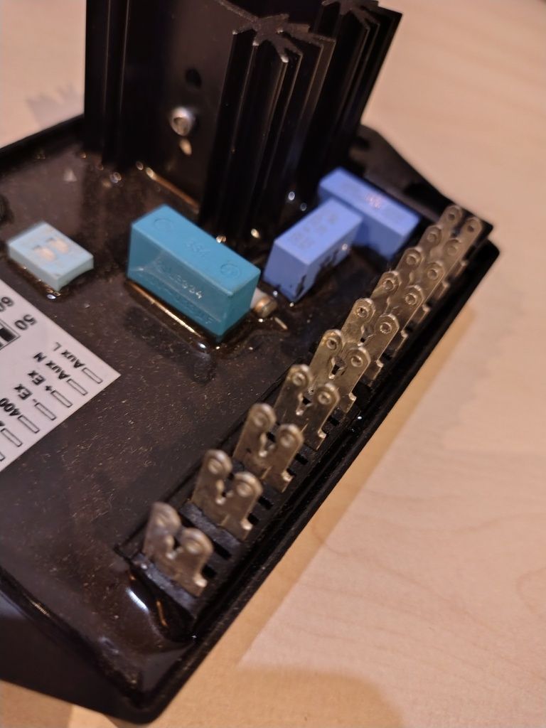 AVR regulator sincro BL4U-v5