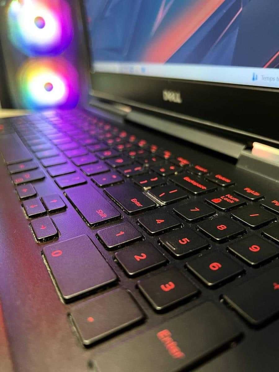 Ноутбук DELL INSPIRON i5-7300HQ/8Gb/256SSD/GTX1050-4Gb ГАРАНТІЯ