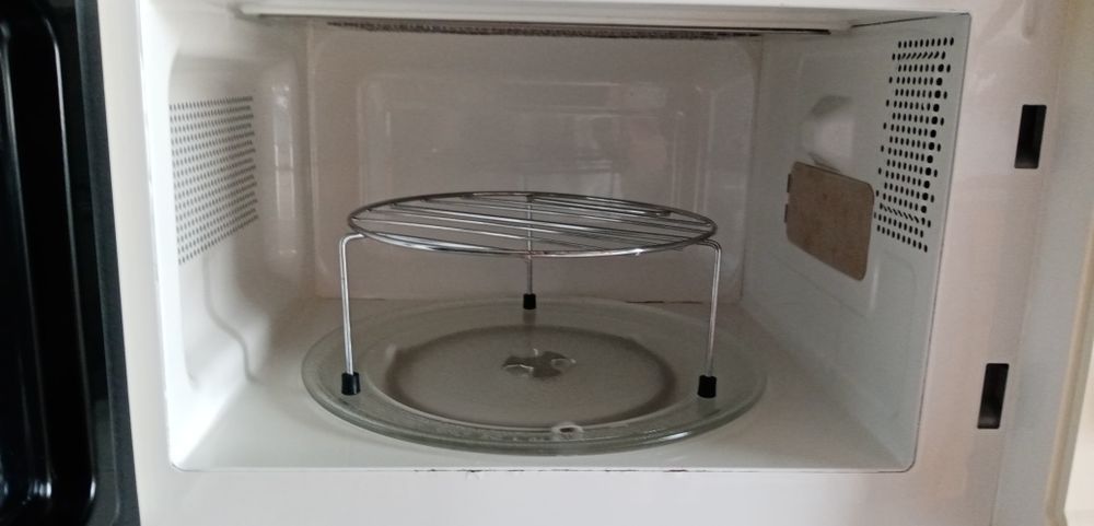 Microondas com Grill