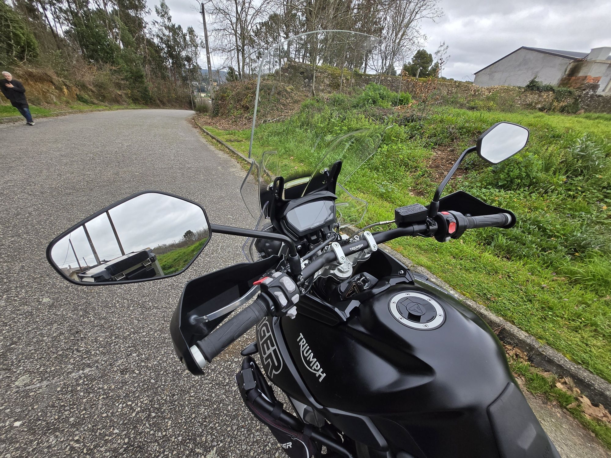 Triumph Tiger XRT 800