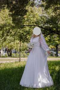 Весільна сукня, 50 розмір