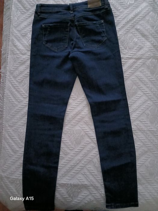 Calça de ganga com pouco uso