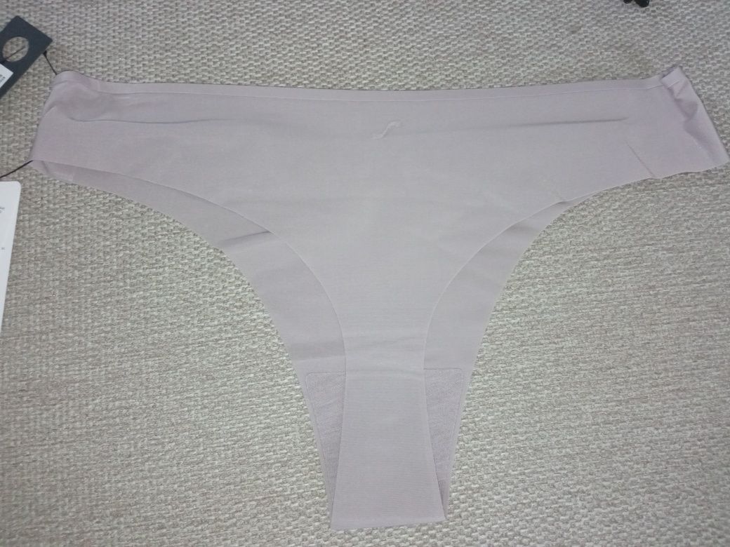 Stringi damskie Sloggi rozm XS