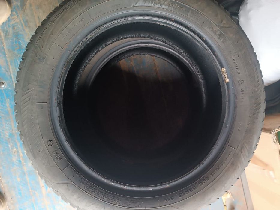 Продам резину 205/55/r16