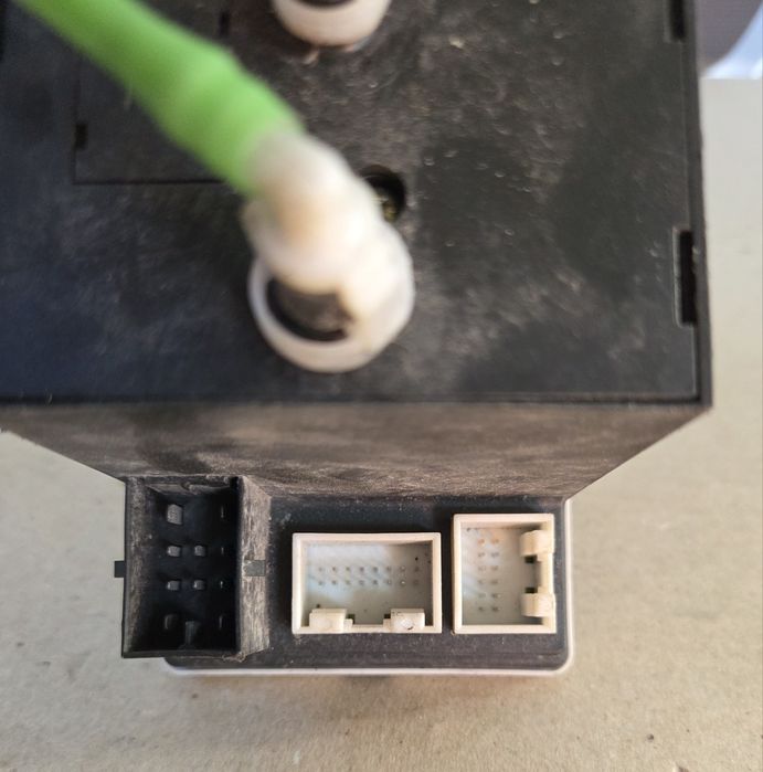 Насос центрального замка Ауді Audi A3 A4 Volkswagen Фольксваген