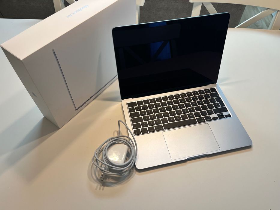 MacBook Air M4 Azul Céu – 16GB/256GB – Usado 2 vezes + Garantia