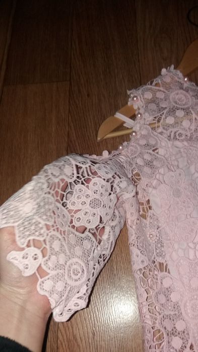 Сукня жіноча в гарному стані