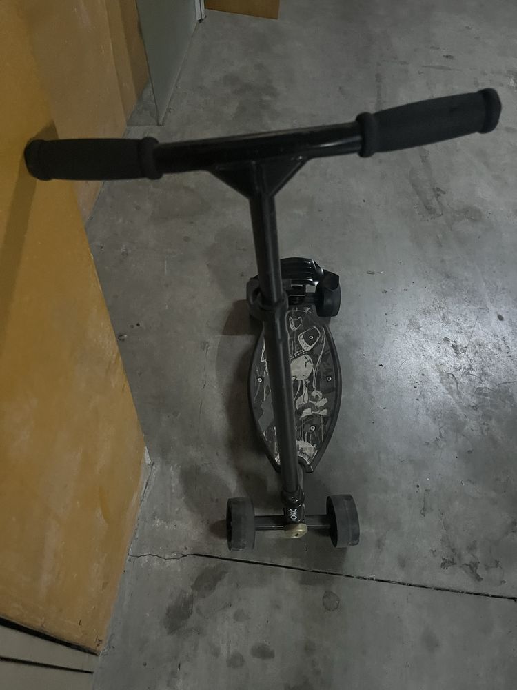 Trotinete de 4 rodas