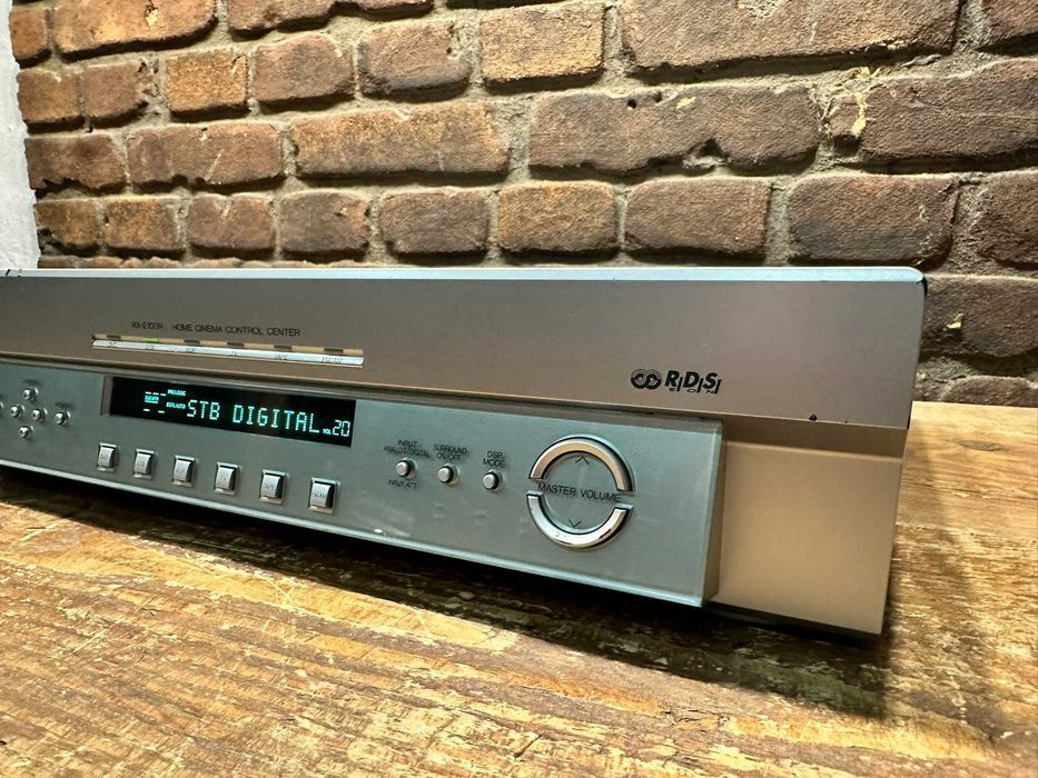 Amplituner JVC RX-E100 2