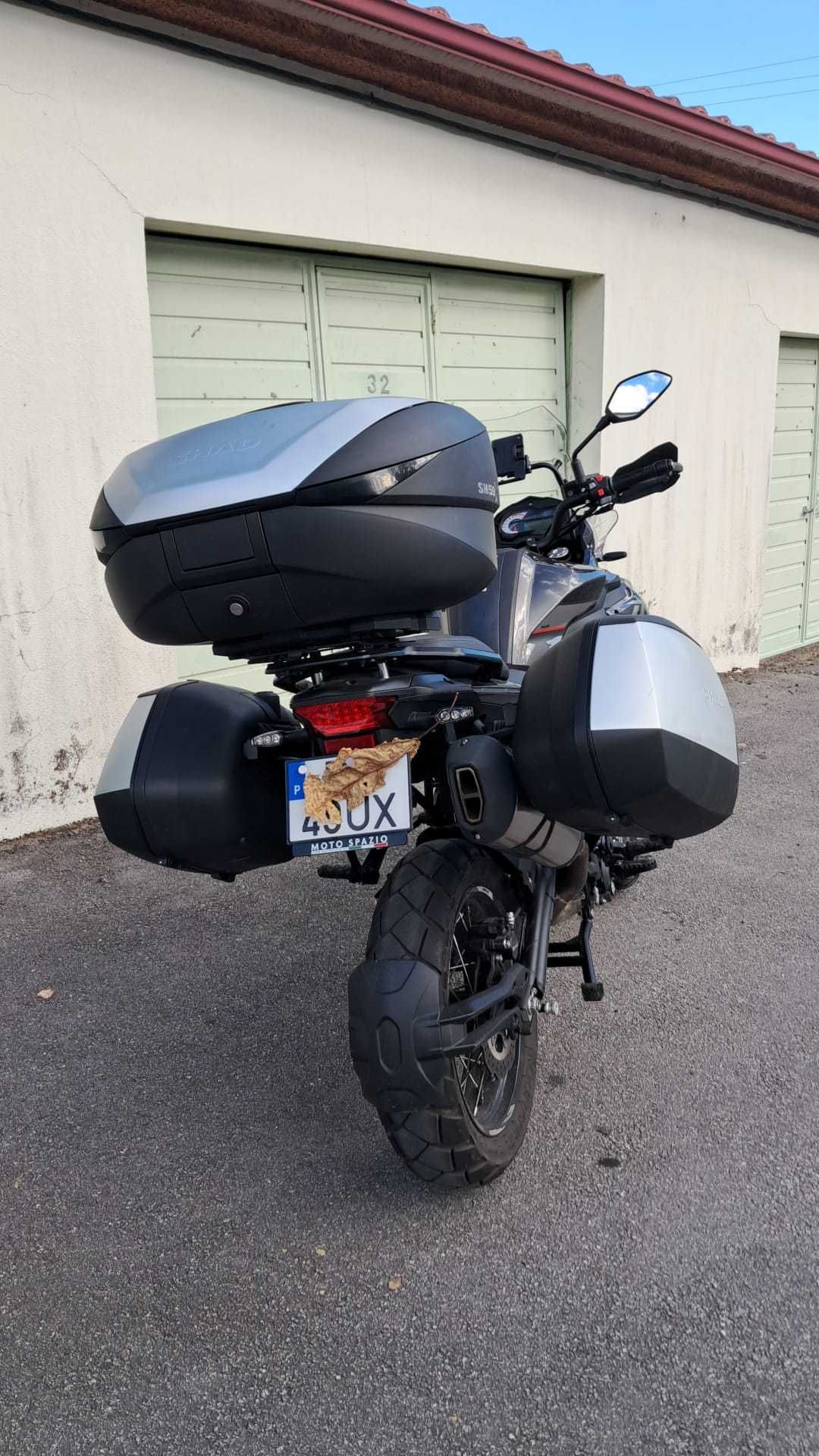 Motocicleta Benelli Tkr 502cc - ano 2024