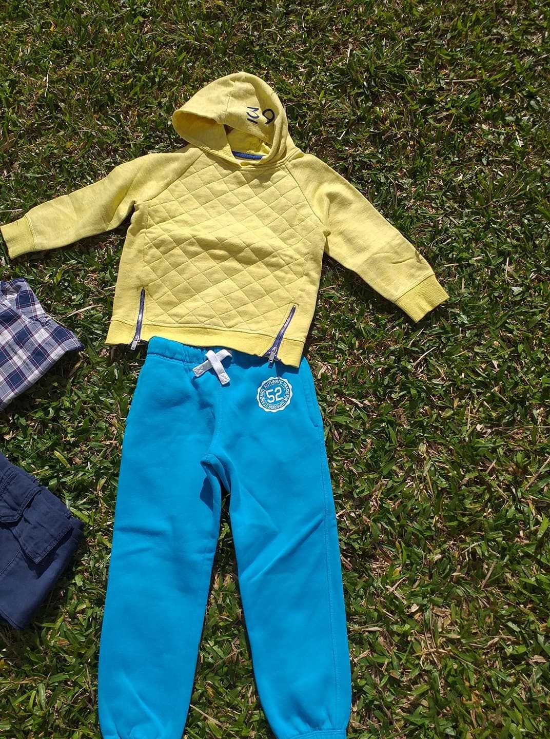 Lote roupa 5-6 anos menino desporto