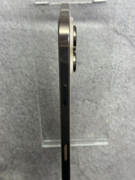 Apple iPhone 16 Pro Max 256Gb Desert Titanium