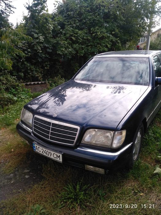 Мерседес бенс W140 , 1998 року 4,2 газ , бензин