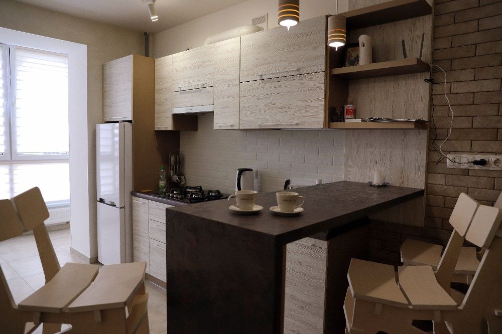 Подобово квартира, вул.Незалежності, ЖК LYSTOPAD. Опалення працює.