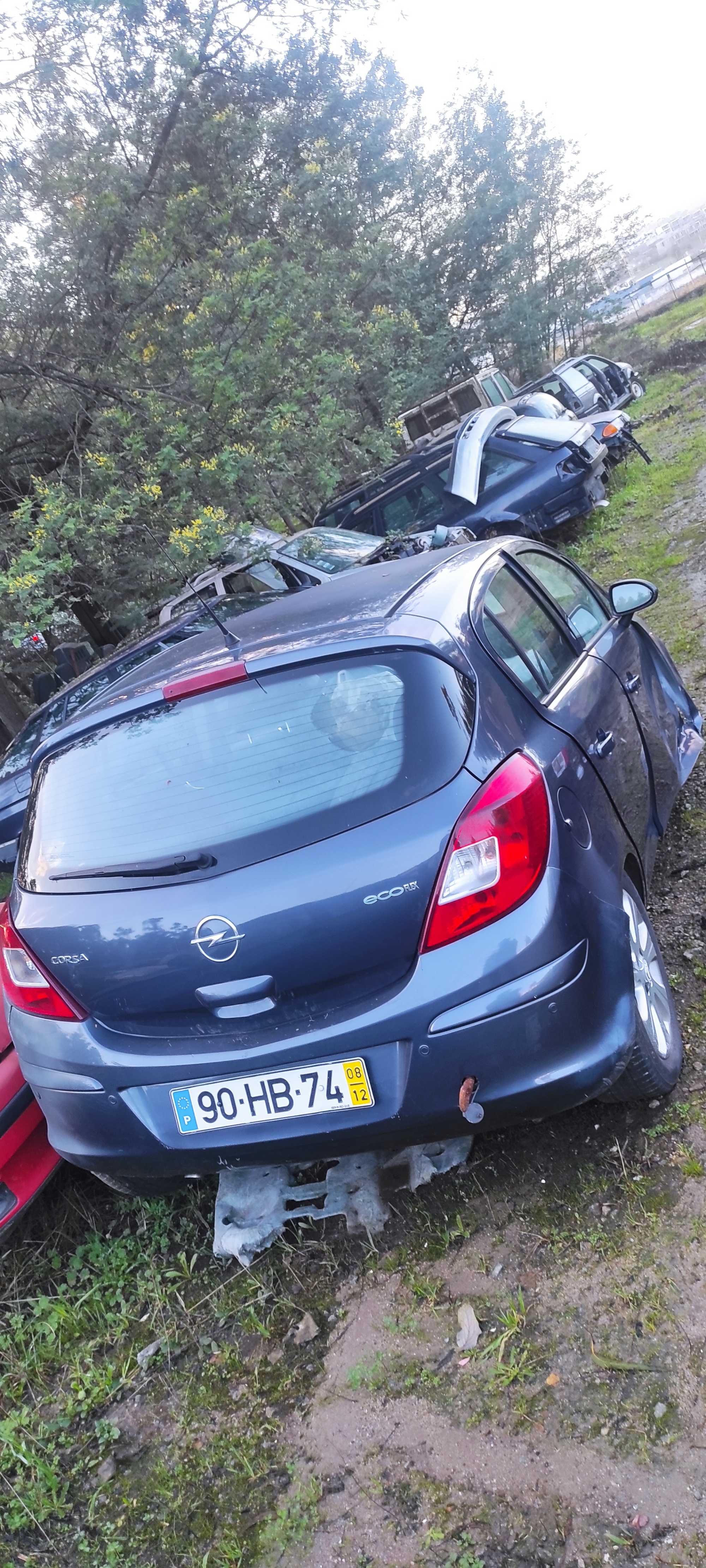 Opel corsa 1.3 vendo peças ou completo