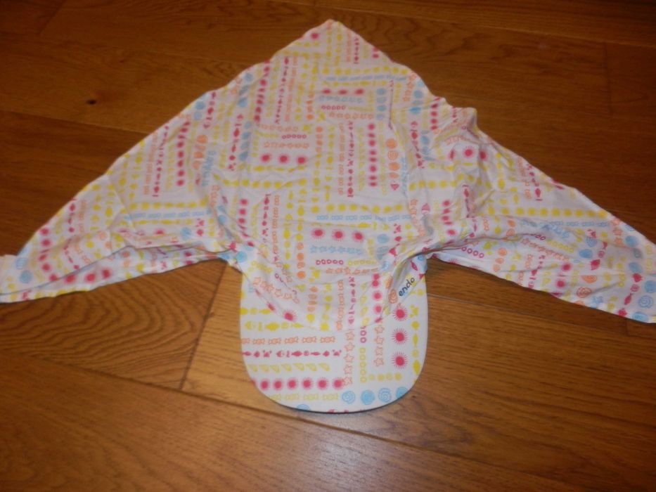 Chusta z daszkiem Endo.