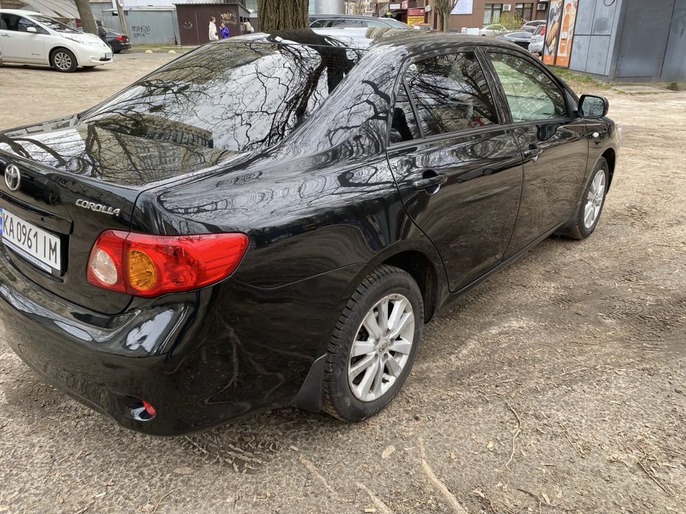 Toyota Corolla 2008 года