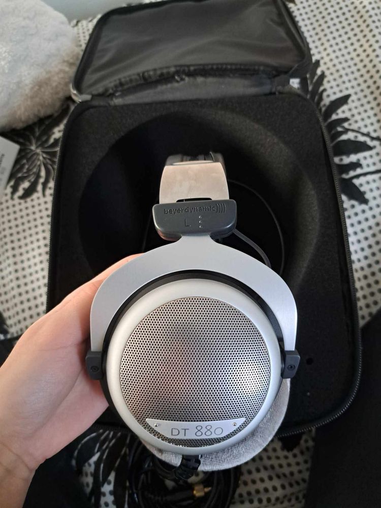 Sprzedam słuchawki beyerdynamic DT 880 Edition