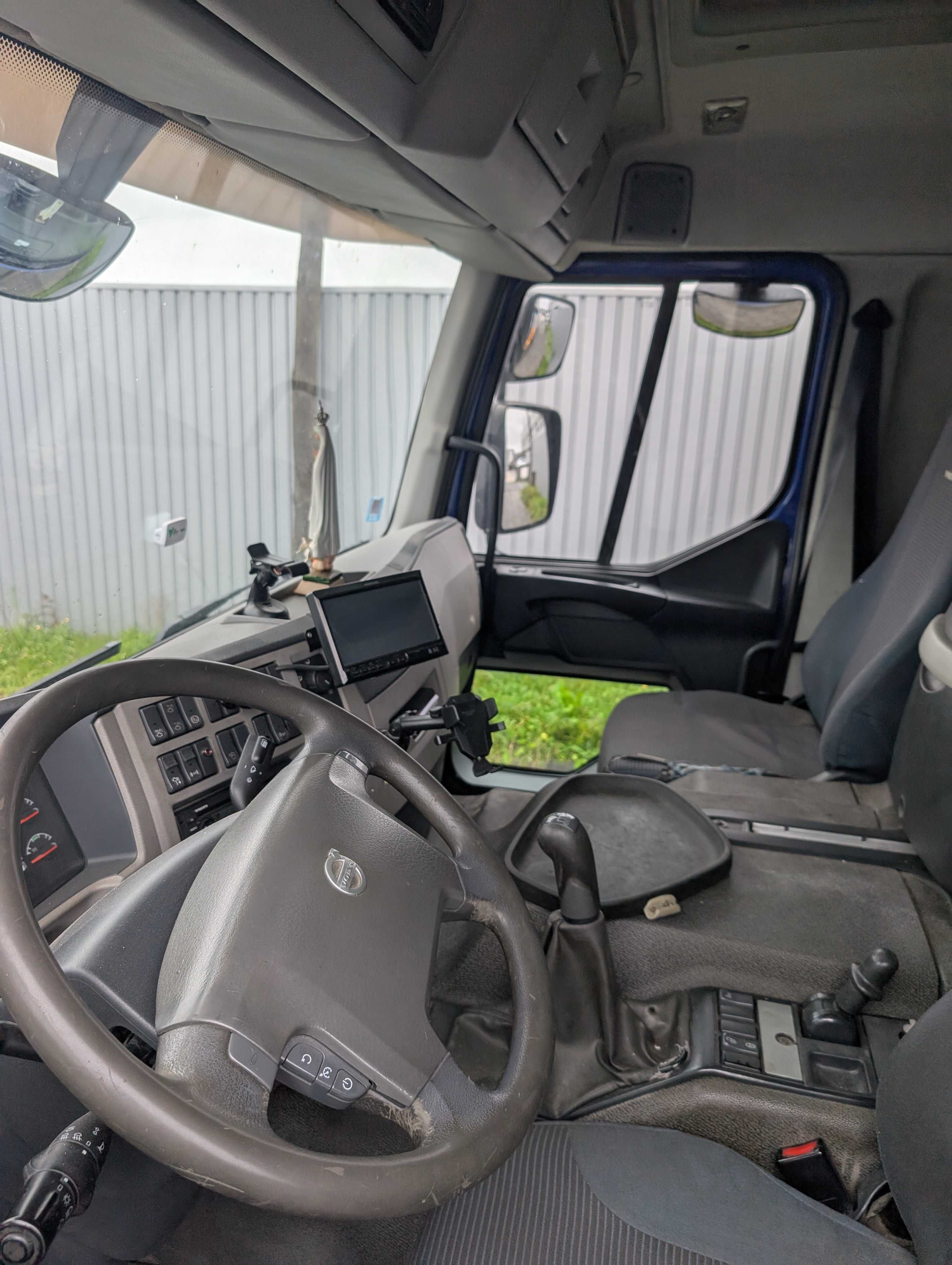 Volvo FE 280 / Manual / Grúa effer 115 remote / Euro 5 2009/Plataforma
