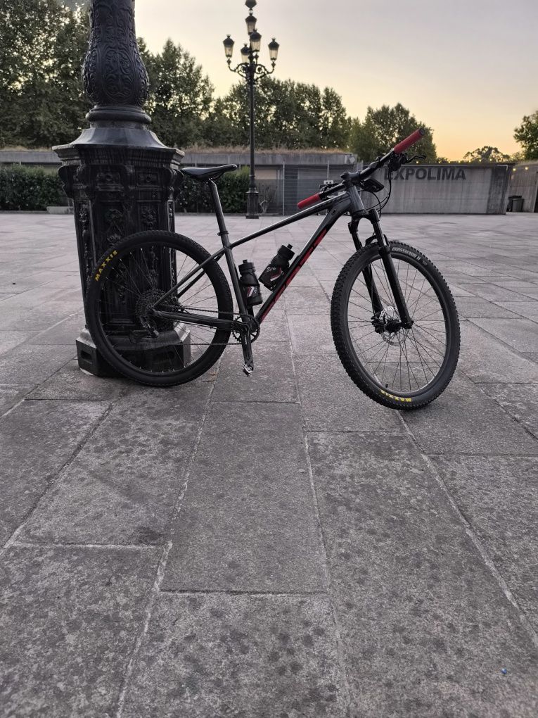 Bicicleta Scott Scale 970