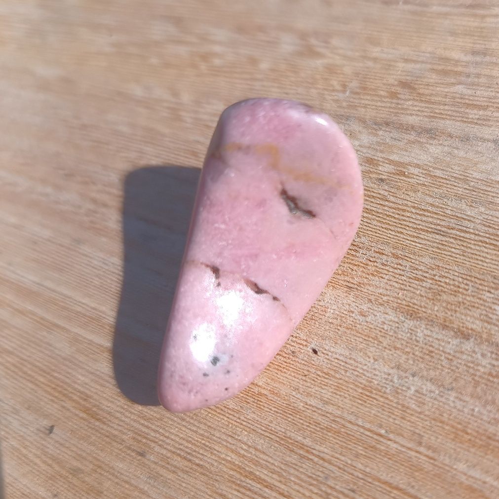 Rodonit mały naturalny kamień półszlachetny waga 11g
