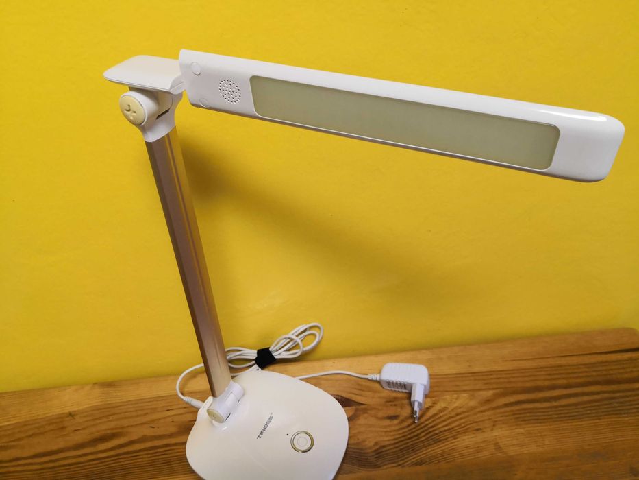 Lampka nocna biurkowa LED Tiross 6W 12V