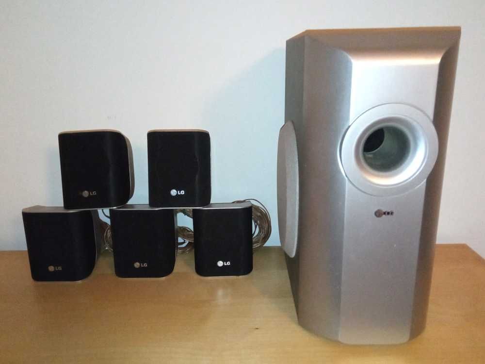 Sistema de Som LG Home Cinema 5.1