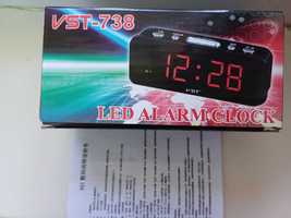 Часы VST VST-738 настольные сетевые 220В будильник Черный