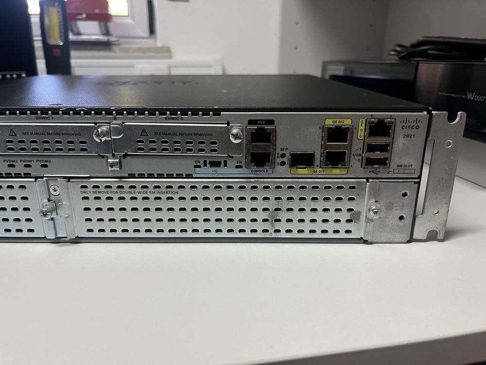 Router Cisco 2921