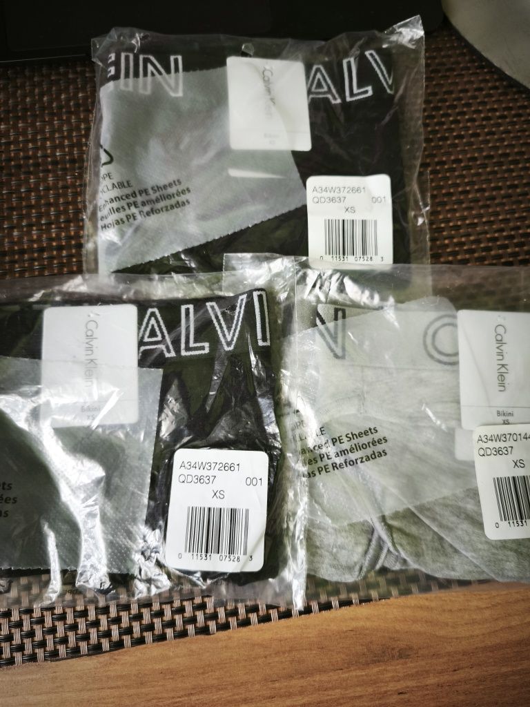 Трусики Calvin Klein
