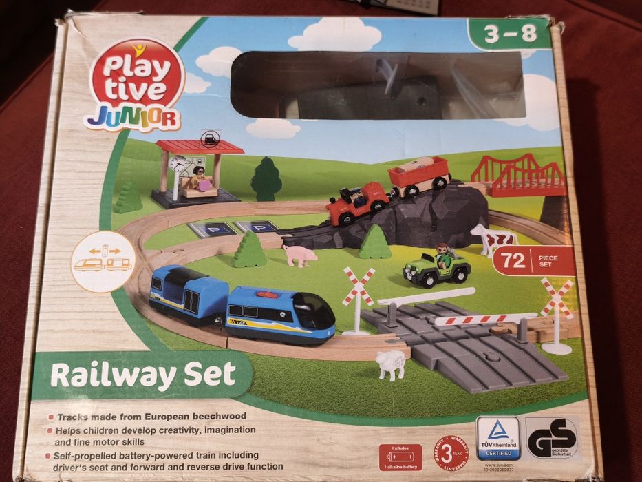Playtive drewniany zestaw pociąg + dodatkowe tory + port