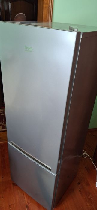 Холодильник Beko