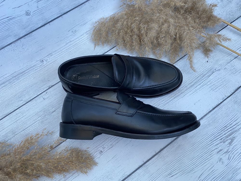 Мужские черные туфли лоферы samuel windsor, england оригинал 41 размер