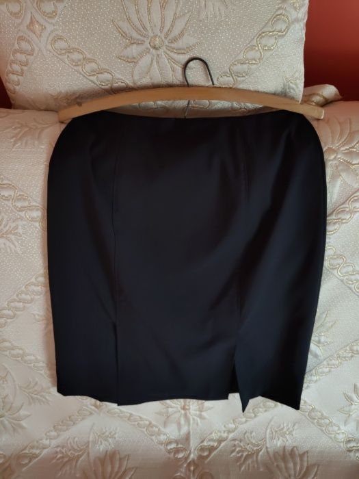 Nowa, piękna spódnica marki Strenesse, 100% Wełna (virgin wool),  38