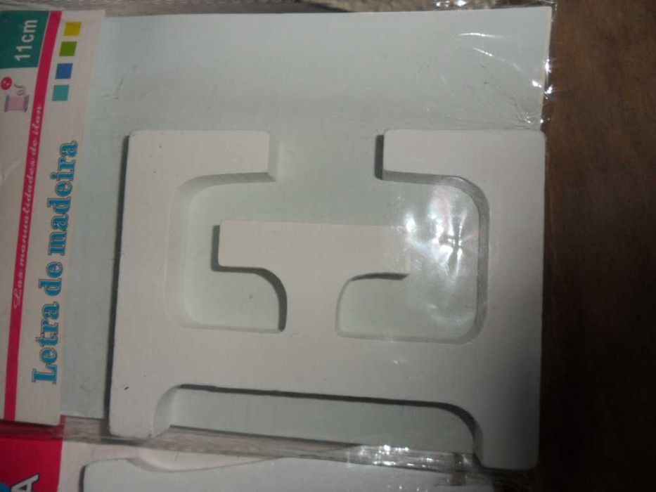 Conjunto de 3 Letras Madeira
