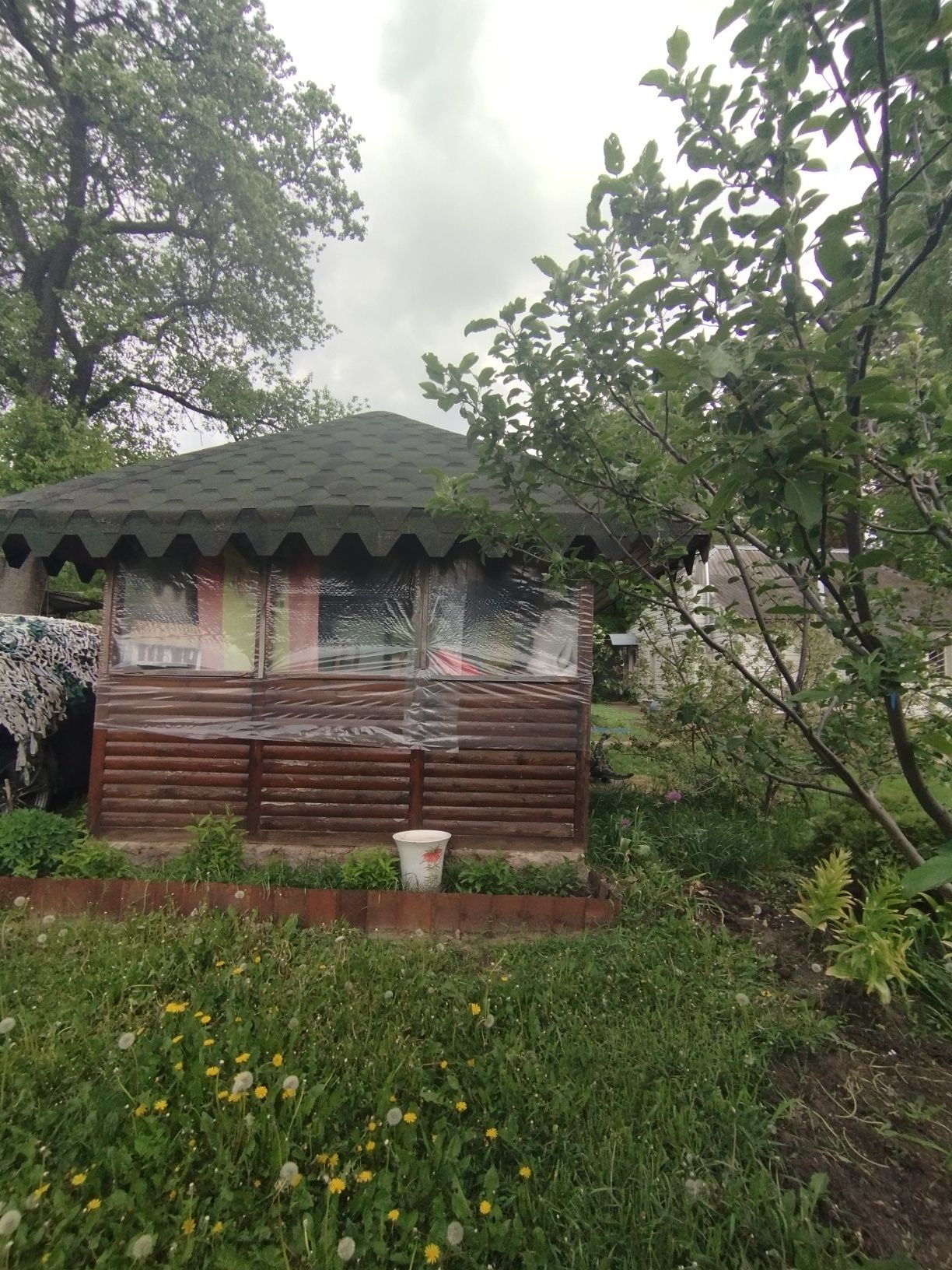 Продам будинок з ремонтом та зручностями у Нововодолажскому районі