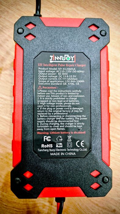 Automatyczny Inteligentny Prostownik Ładowarka Akumulatora LCD 12V 6A